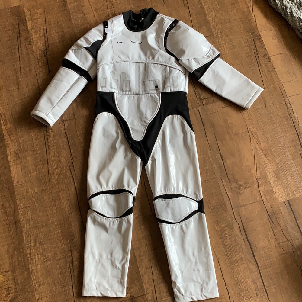 Storm Trooper Halloween costume boys size 7/8